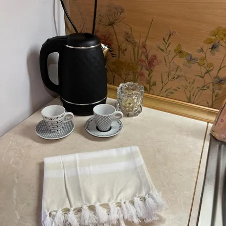 Flowers Apartment